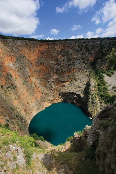 Crveno Jezero